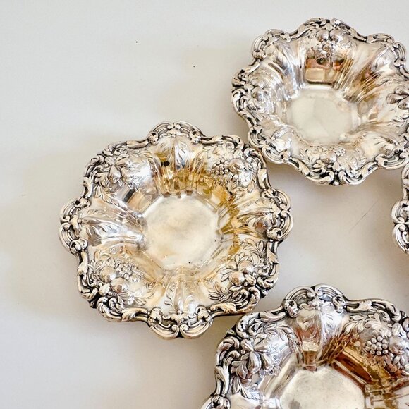 REED & BARTON STERLING SILVER FRANCIS 1 X569 SET OF 4 NUT DISH 3.5" - Picture 6 of 11